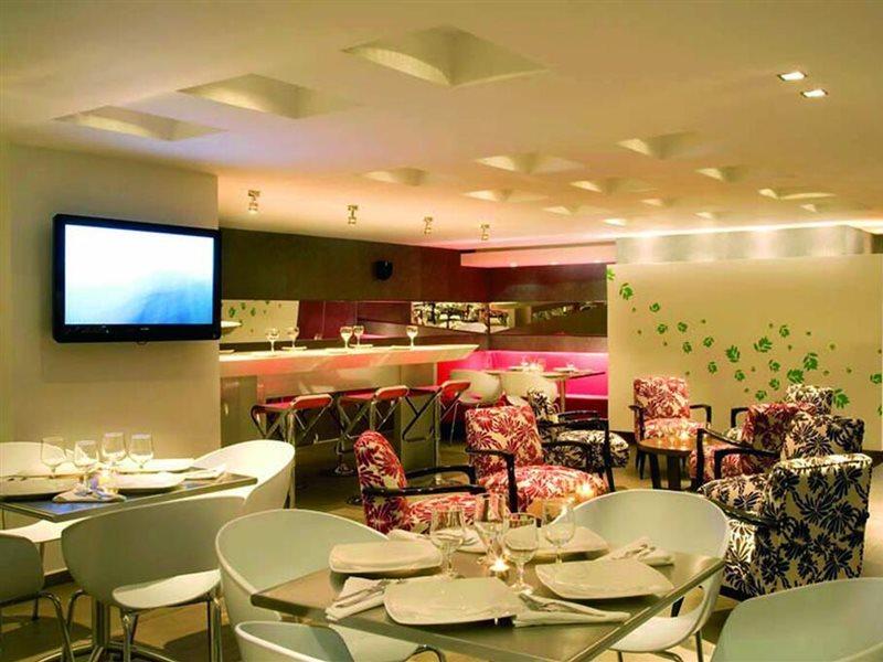San Simon Hotel Pereira By Soratama 외부 사진 The interior of the restaurant