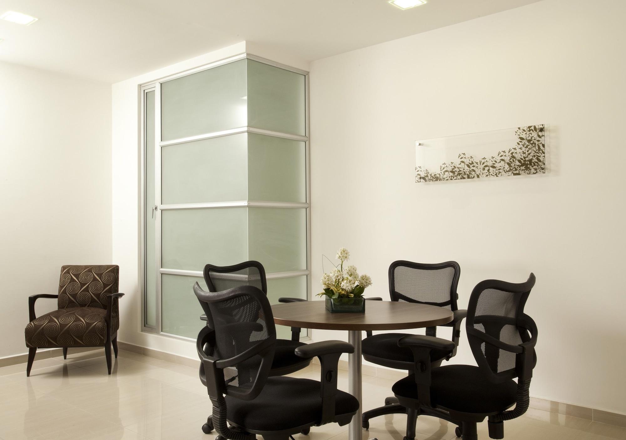 San Simon Hotel Pereira By Soratama 외부 사진 A typical meeting room